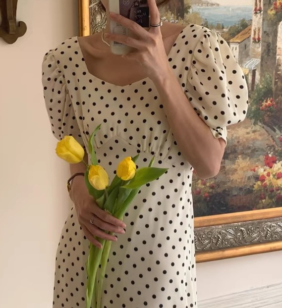 レディース プルオーバー ドレス ワンピース ロング 半袖 ボリューム袖 パフスリーブ スクエアネック スリム 細身 Aライン 背中開き フェミニン バックリボン ハイウエスト サテン かわいい レディース プルオーバー ドレス ワンピース ロング 半袖 ボリューム袖 パフスリーブ スクエアネック スリム 細身 Aライン 背中開き フェミニン バックリボン ハイウエスト サテン かわいい