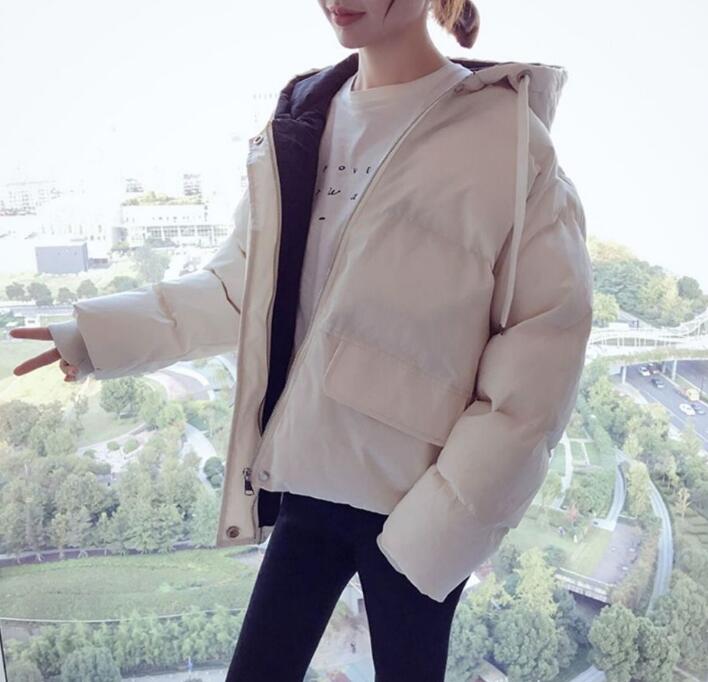 【送料無料】ダウンコート ショート丈 無地 秋冬 アウター 防寒コート レディース ダウンジャケット 暖かい 中綿コート 可愛い 着やせ きれいめ 冬服 防寒着 防風 ショートコート フード付き カジ 【送料無料】ダウンコート ショート丈 無地 秋冬 アウター 防寒コート レディース ダウンジャケット 暖かい 中綿コート 可愛い 着やせ きれいめ 冬服 防寒着 防風 ショートコート フード付き カジ