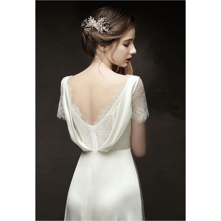 ウエディングドレス 海外挙式 白 前撮り 後撮り 背中開き 撮影 新婦 結婚式 二次会 披露宴 エンパイア フォトウエディング 袖あり シンプル 花嫁ドレス レース ウエディングドレス 海外挙式 白 前撮り 後撮り 背中開き 撮影 新婦 結婚式 二次会 披露宴 エンパイア フォトウエディング 袖あり シンプル 花嫁ドレス レース