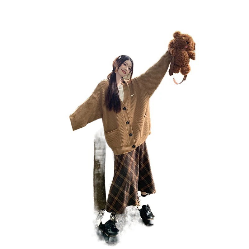 ハイエンドのカスタマイズ-メイラード怠惰なスタイル長袖ニットセータージャケットチェック柄スカート女性の秋 2024 新しいファッションスーツ