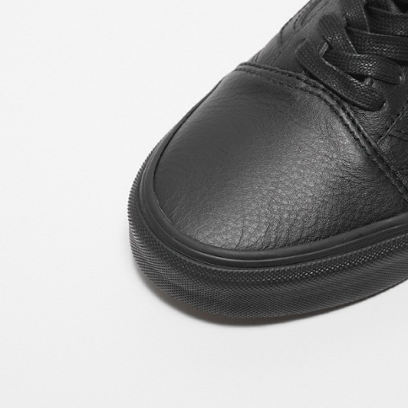 バーンズオールドスクール-(レザー) ブラック/VN0003Z6L3A1 バーンズオールドスクール-(レザー) ブラック/VN0003Z6L3A1