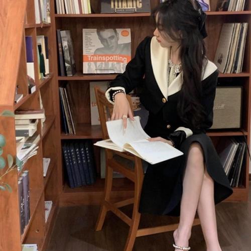 【急速出荷 2025年新作】セットアップ 2点セット ツーピース ワンピース 無地 白襟 秋 冬 春 長袖 ミモレ丈 おしゃれ 可愛い ショートジャケット バイカラー モノトーン ロングスカート マー