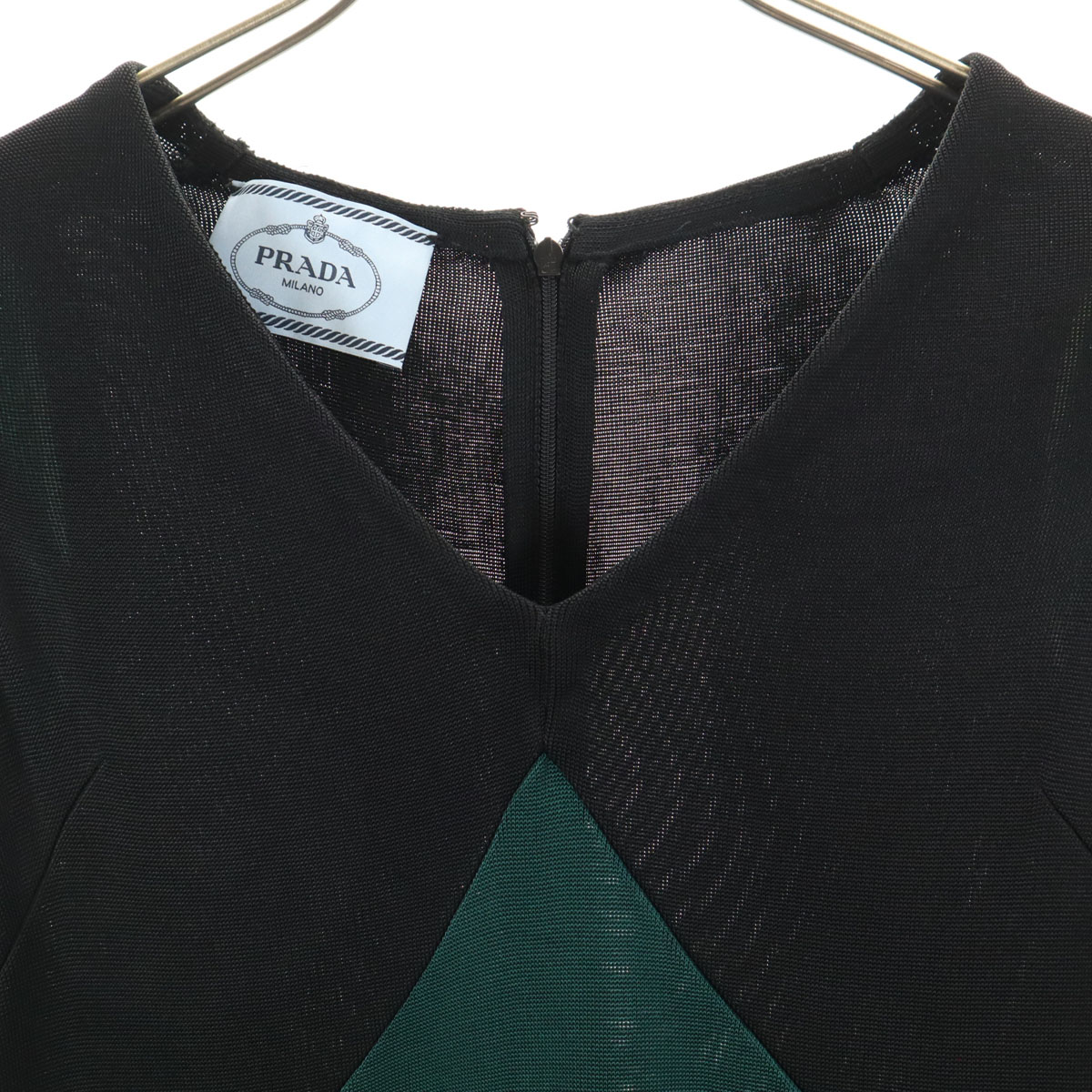 イタリア製 ノースリーブ ニット ミニワンピース 38 ブラック レディース 古着 イタリア製 ノースリーブ ニット ミニワンピース 38 ブラック レディース 古着