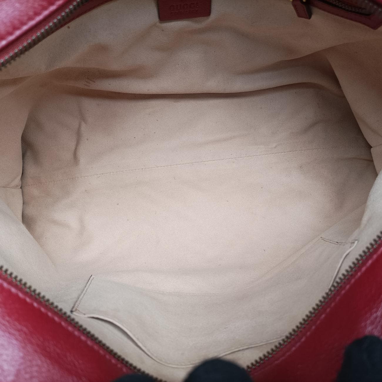 GGマーモントレッドレザー524578E025501898中古 GGマーモントレッドレザー524578E025501898中古