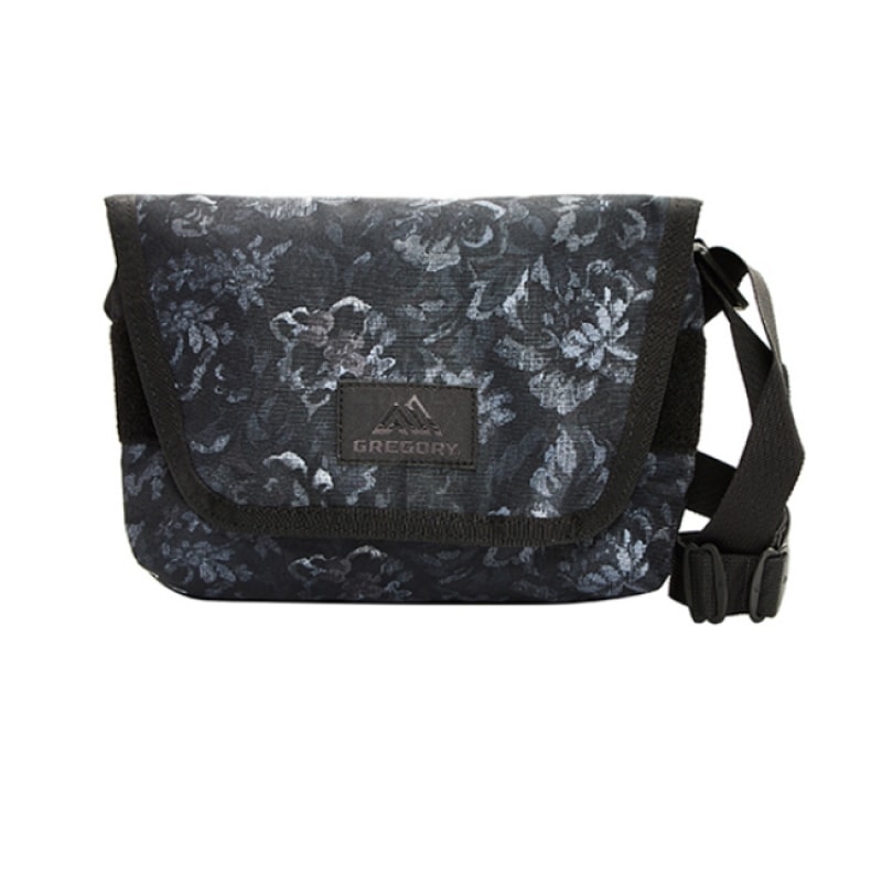 (Gregory) Gregory Tini メッセンジャークロスボディバッグ-ブラックタペストリー (Gregory) Gregory Tini メッセンジャークロスボディバッグ-ブラックタペストリー