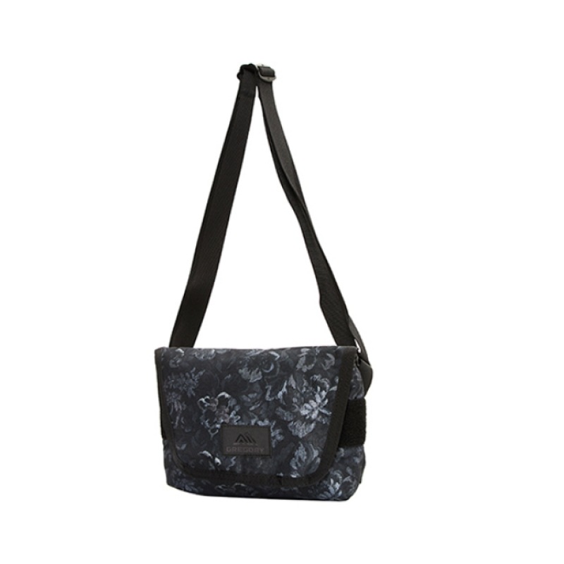 (Gregory) Gregory Tini メッセンジャークロスボディバッグ-ブラックタペストリー (Gregory) Gregory Tini メッセンジャークロスボディバッグ-ブラックタペストリー