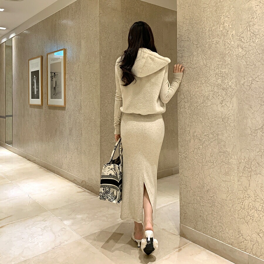 [メガ割りSALE]裏起毛スクエアスリムフィットロングワンピース・p615031