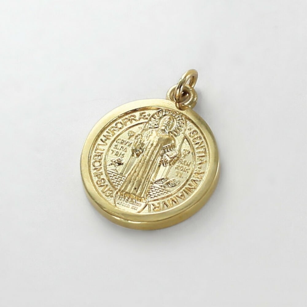 K18 18金 聖ベネディクト ゴールド ペンダントトップ ネックレスチャーム メンズ レディース メダイ 18K 高級感 シンプル ペンダントヘッド ネックレストップ プレゼント ギフト 女性 男性 K18 18金 聖ベネディクト ゴールド ペンダントトップ ネックレスチャーム メンズ レディース メダイ 18K 高級感 シンプル ペンダントヘッド ネックレストップ プレゼント ギフト 女性 男性