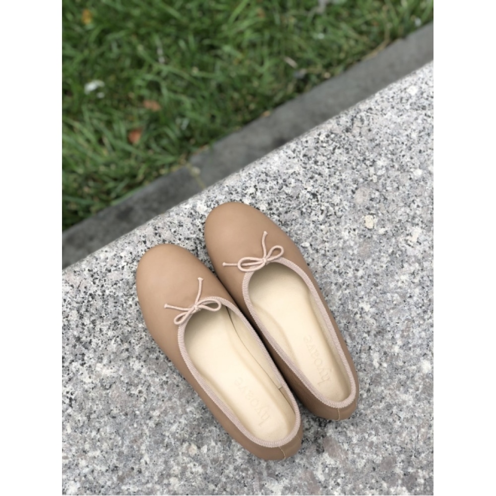 フラットシューズ 楽天市場】【15%OFF：期間限定SALE】美脚フラットシューズ 足が痛く