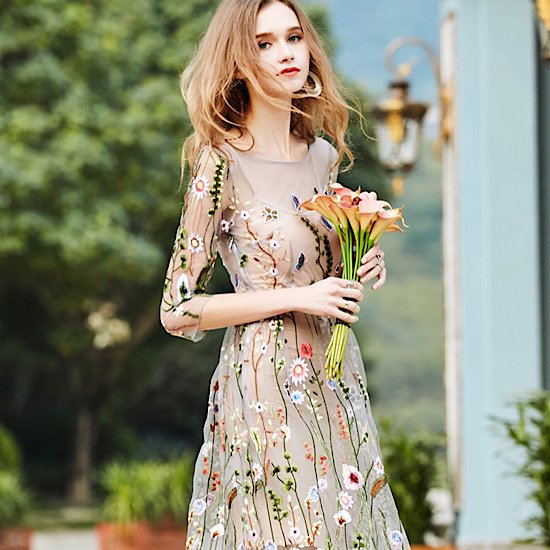 【取寄:納期2週間】結婚式ドレス シースルー 七分袖 レース ロング丈 レトロ 刺繍 メッシュドレス ラウンドネック 発表会 演奏会 レディース 結婚式 ステージ衣装 ウエディングドレス カラードレス 【取寄:納期2週間】結婚式ドレス シースルー 七分袖 レース ロング丈 レトロ 刺繍 メッシュドレス ラウンドネック 発表会 演奏会 レディース 結婚式 ステージ衣装 ウエディングドレス カラードレス