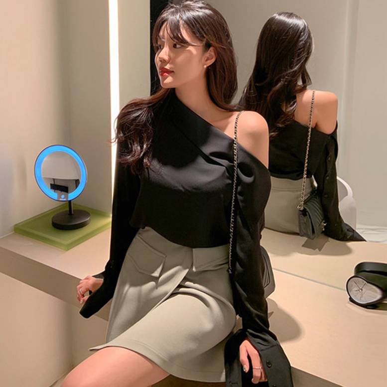 2color ワンショルダー長袖ブラウス トップス ブラウス プルオーバー オフショルダー ワンショル 上品 クール モード系 学生 楽ちん 体型カバー インスタ映え 春夏 春 夏 秋冬 秋 冬 ママ 2color ワンショルダー長袖ブラウス トップス ブラウス プルオーバー オフショルダー ワンショル 上品 クール モード系 学生 楽ちん 体型カバー インスタ映え 春夏 春 夏 秋冬 秋 冬 ママ