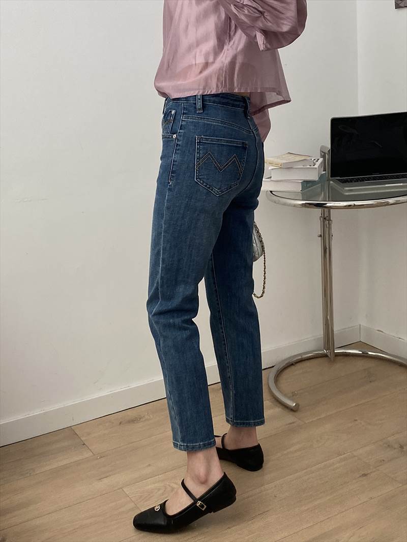 ウォッシュ加工 ジーンズ シガレットパンツ レディース パンツ ボトムス Gパン 9分丈 アンクル丈 ストレート 5ポケット 色落ち加工 ファスナー ハイウエスト ブルーデニム かわいい 大人可愛い