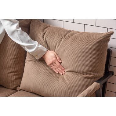 コーデュロイと黒アイアン脚のインダストリアルな2人掛ソファ 北欧 インダストリアル ソファ 黒 ブラック リビング コーデュロイと黒アイアン脚のインダストリアルな2人掛ソファ 北欧 インダストリアル ソファ 黒 ブラック リビング