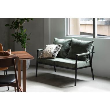 コーデュロイと黒アイアン脚のインダストリアルな2人掛ソファ 北欧 インダストリアル ソファ 黒 ブラック リビング コーデュロイと黒アイアン脚のインダストリアルな2人掛ソファ 北欧 インダストリアル ソファ 黒 ブラック リビング