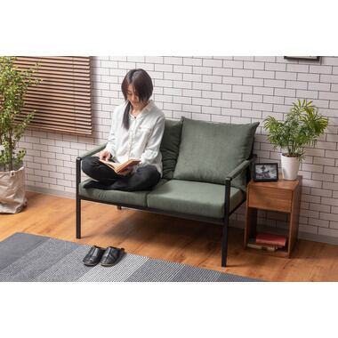 コーデュロイと黒アイアン脚のインダストリアルな2人掛ソファ 北欧 インダストリアル ソファ 黒 ブラック リビング コーデュロイと黒アイアン脚のインダストリアルな2人掛ソファ 北欧 インダストリアル ソファ 黒 ブラック リビング