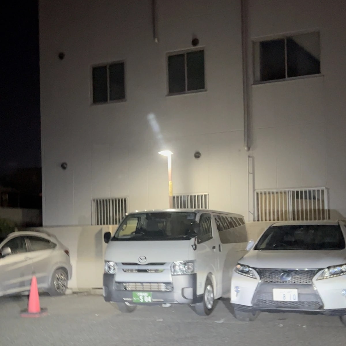 業界初ついに完成 純正球と簡単に交換するだけで HID を LED 化へ アウトランダー【OUTLANDER】 CW#W H22.1 H24.9 HID D2R 装着車用 100%無加工で取付可能