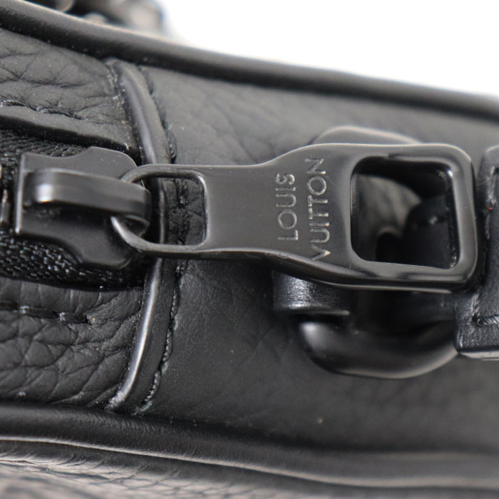 LOUIS VUITTON ルイヴィトン ポシェット ヴォルガ セカンドバッグ トリヨン モノグラム ブラック M55703 IC メンズ 中古