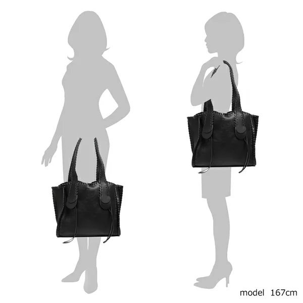 Qoo10] Chloe トートバッグ モ二― Mサイズ ブラック