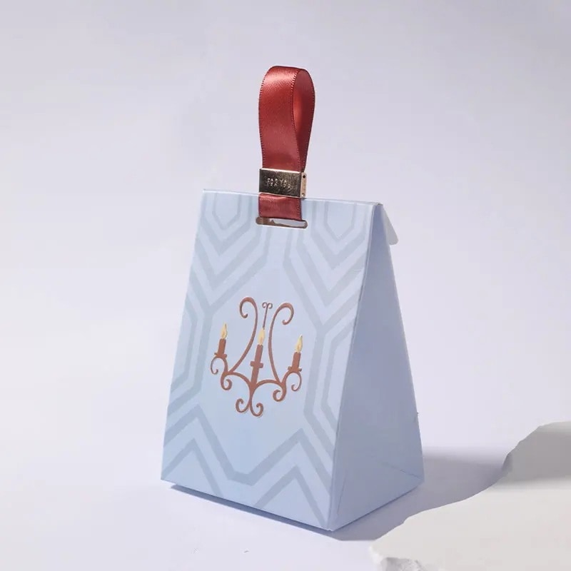 花の形をしたキャンディーボックス 誕生日 結婚式 パーティー キャンディーボックス バッグ チョコレートギフトボックス