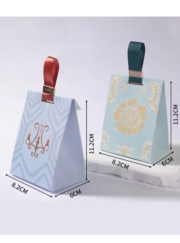 花の形をしたキャンディーボックス 誕生日 結婚式 パーティー キャンディーボックス バッグ チョコレートギフトボックス