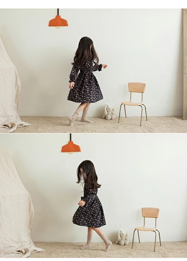 【新品】小花柄ネイビーワンピース ハイネックフリル 親子リンク 秋冬 110 120 130 140 150 160cm 【新品】小花柄ネイビーワンピース ハイネックフリル 親子リンク 秋冬 110 120 130 140 150 160cm