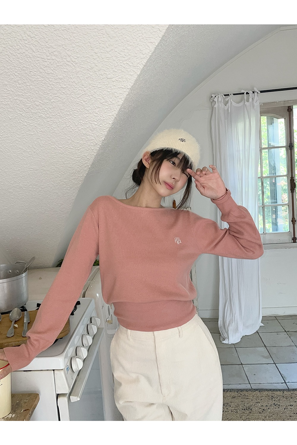 STITCH LOGO SOFT BOATNECK KNIT 4色 新商品 女性服 デイリールック 新商品 韓国人気 韓国ファッション シャツ 韓国スタイル 学生ファッション 肝節期