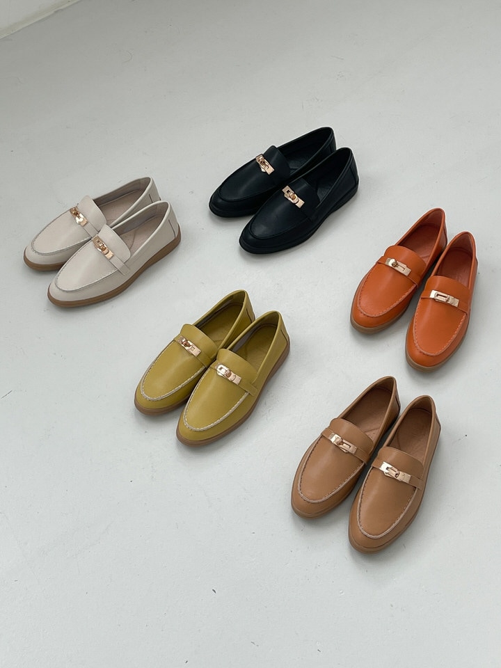 ローファー リアルレザー メタルモチーフ フラット レディース 黒 茶 黃 ブラック ブラウン オレンジ イエロー アイボリー おじ靴 革靴 靴 婦人靴 韓国 ローファー リアルレザー メタルモチーフ フラット レディース 黒 茶 黃 ブラック ブラウン オレンジ イエロー アイボリー おじ靴 革靴 靴 婦人靴 韓国