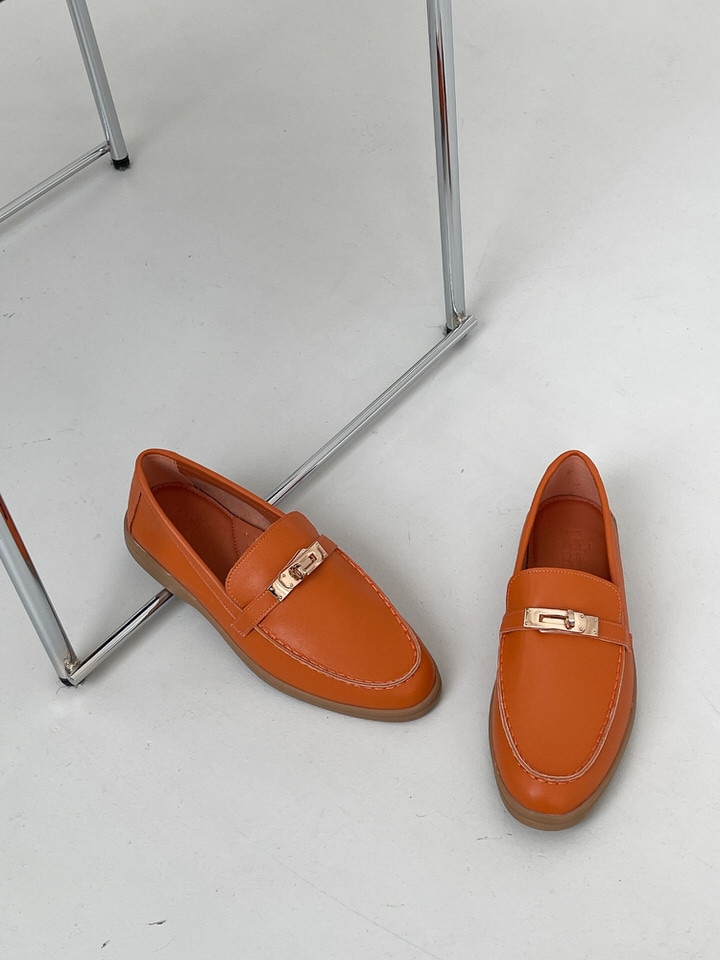 ローファー リアルレザー メタルモチーフ フラット レディース 黒 茶 黃 ブラック ブラウン オレンジ イエロー アイボリー おじ靴 革靴 靴 婦人靴 韓国 ローファー リアルレザー メタルモチーフ フラット レディース 黒 茶 黃 ブラック ブラウン オレンジ イエロー アイボリー おじ靴 革靴 靴 婦人靴 韓国