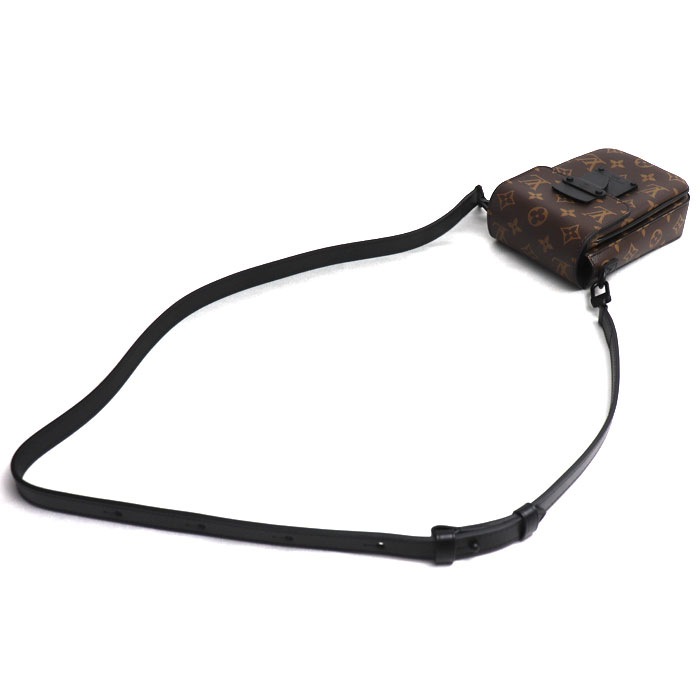 LOUIS VUITTON ルイ・ヴィトン Sロック ヴェルティカル・ウェアラブル ウォレット ショルダーバッグ ブラウン ブラック M81522 IC ユニセックス 中古 美品 LOUIS VUITTON ルイ・ヴィトン Sロック ヴェルティカル・ウェアラブル ウォレット ショルダーバッグ ブラウン ブラック M81522 IC ユニセックス 中古 美品