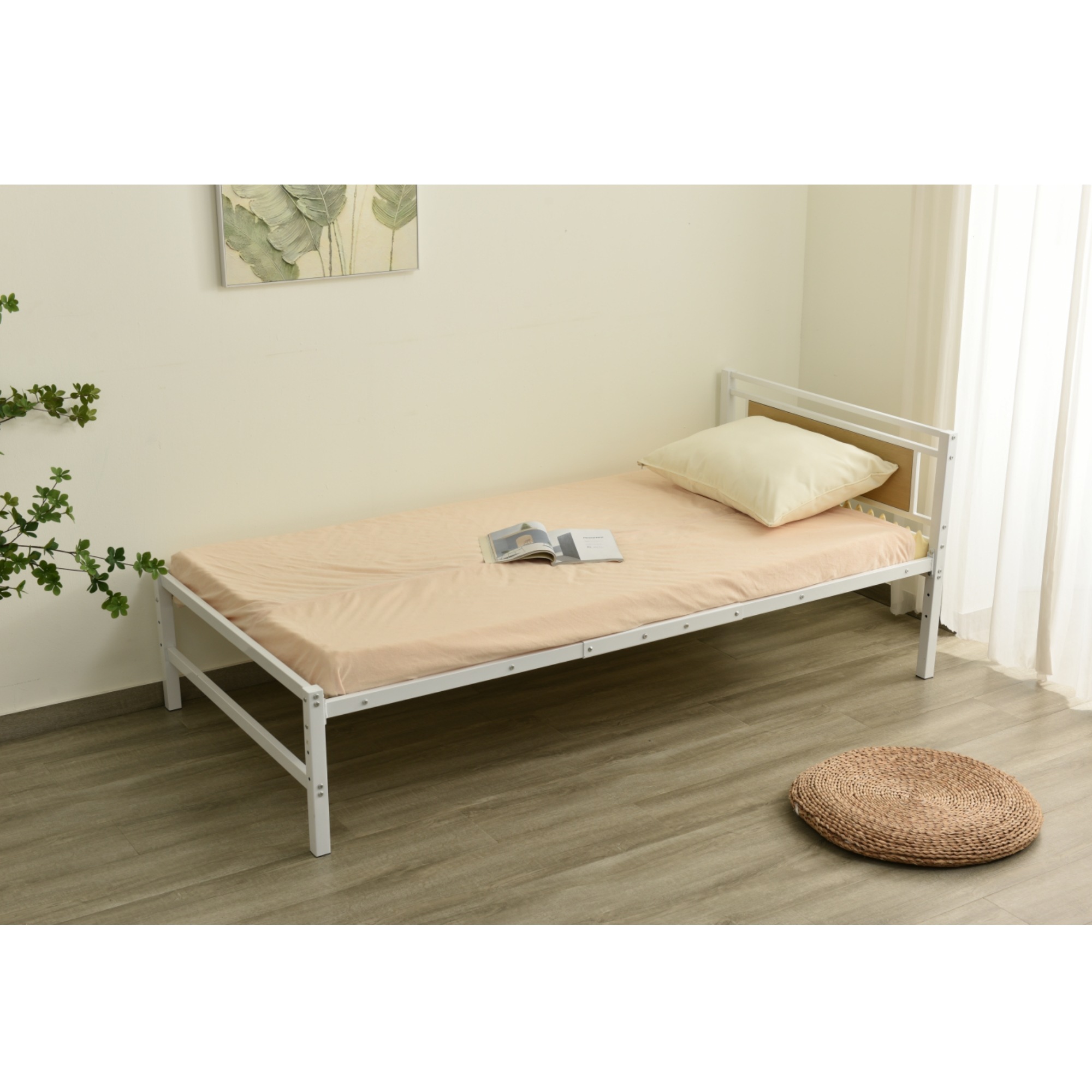 【国内出荷】【新作】【ホワイト】パイプベッド シングル ベッド 宮 三段階高さ調整可 スチール 耐震 ベッド北欧風 子供部屋 【国内出荷】【新作】【ホワイト】パイプベッド シングル ベッド 宮 三段階高さ調整可 スチール 耐震 ベッド北欧風 子供部屋