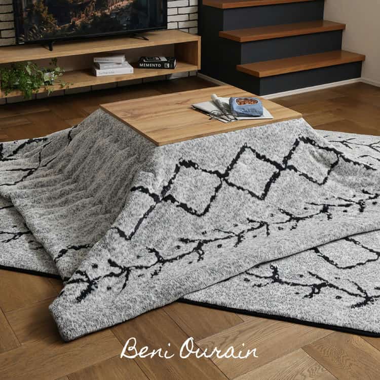 こたつ布団 ベニワレン 約190×190cm 正方形 こたつ掛け布団 薄掛け布団 洗える ウォッシャブル 先染め ふんわり モノトーン 北海道追加送料 沖縄離島はお届け不可 メーカーより直送 こたつ布団 ベニワレン 約190×190cm 正方形 こたつ掛け布団 薄掛け布団 洗える ウォッシャブル 先染め ふんわり モノトーン 北海道追加送料 沖縄離島はお届け不可 メーカーより直送