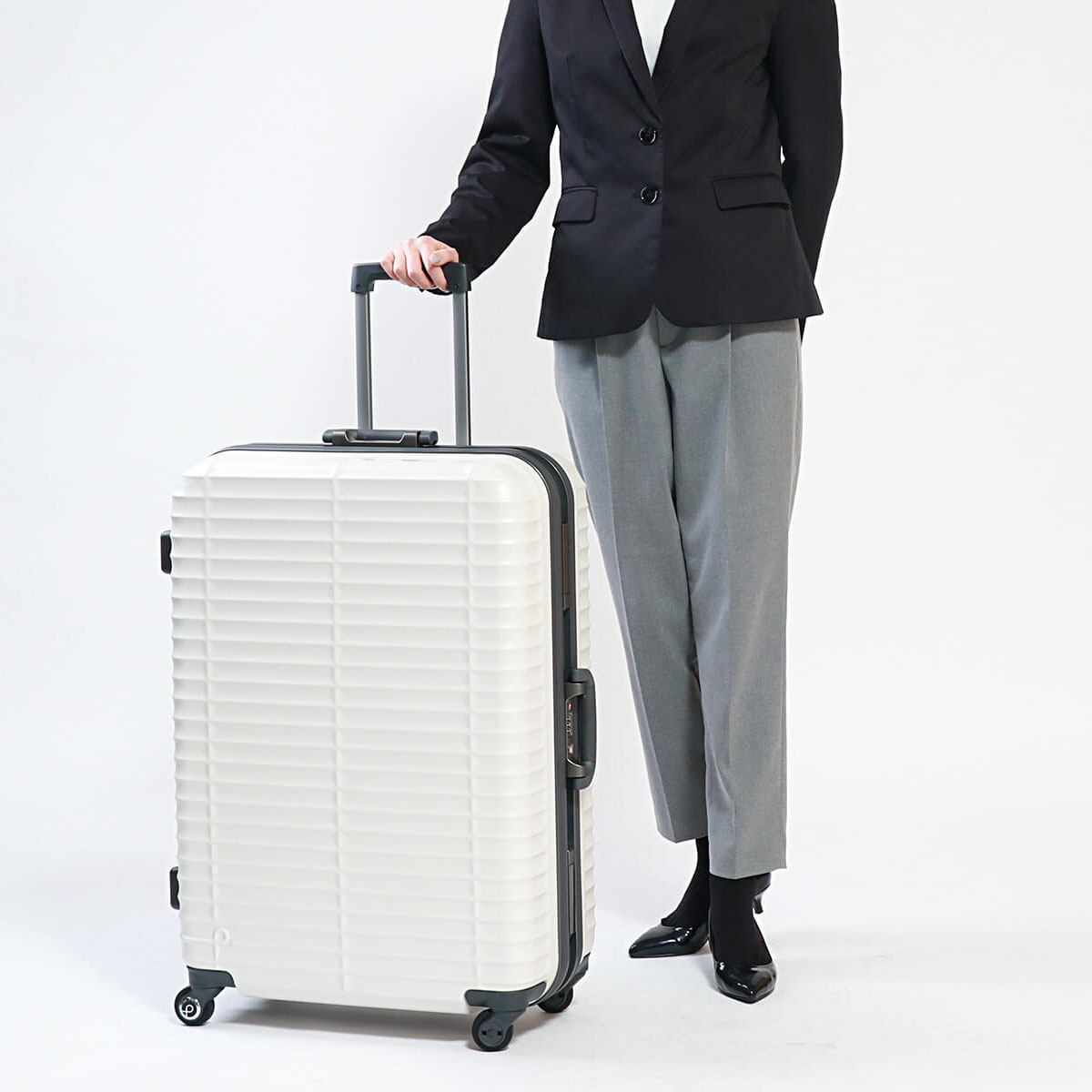 3年保証 スーツケース PROTeCA プロテカ ストラタム Stratum キャリーケース TSAロック 80L 67泊 ACE 00853 3年保証 スーツケース PROTeCA プロテカ ストラタム Stratum キャリーケース TSAロック 80L 67泊 ACE 00853