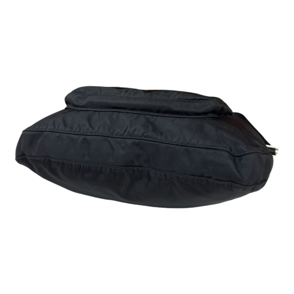 プラダ ショルダーバッグ ナイロン BT0519 ブラック PRADA 中古