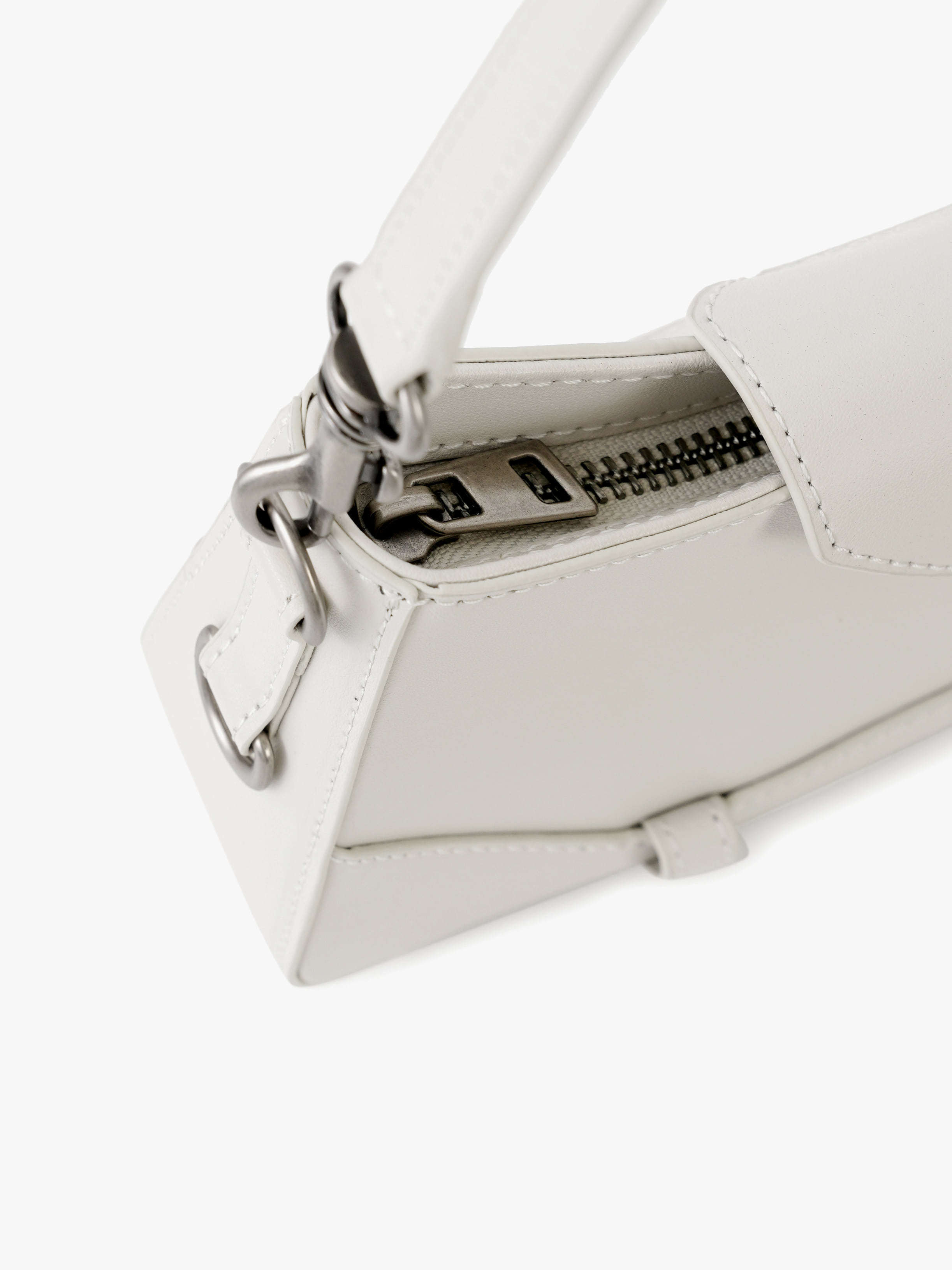 フェネック【FENNEC】GAVI TRIANGLE BAG [正規品] [関税・送料