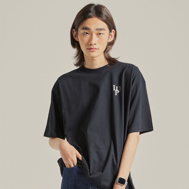 クラシックロゴ ロゴ 半袖 ラウンドネック Tシャツ [ブラック]