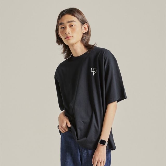 クラシックロゴ ロゴ 半袖 ラウンドネック Tシャツ [ブラック]