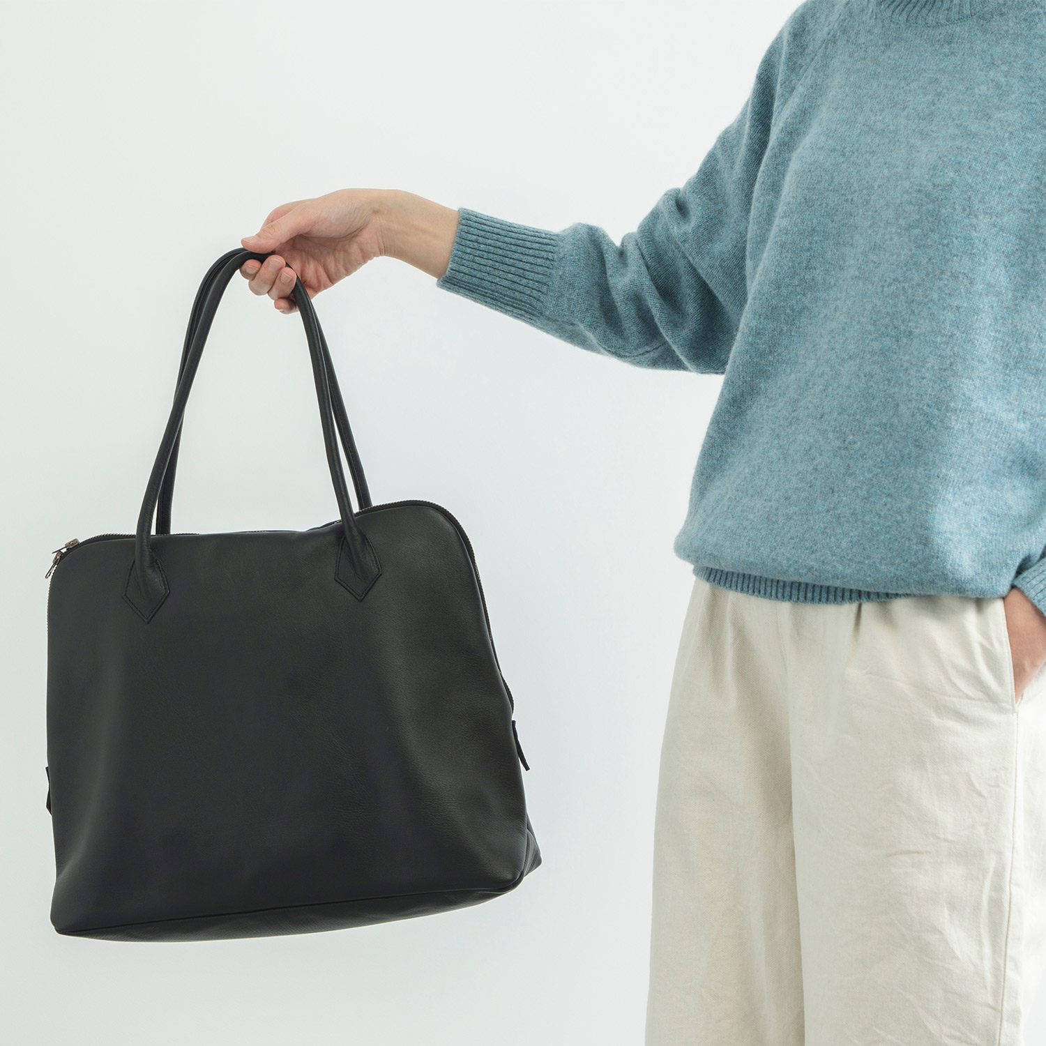 トートバッグ メンズ レディース A4サイズ対応 縦型 A4サイズ対応 縦型 ブラック 黒 61110750-49-99 トートバッグ メンズ レディース A4サイズ対応 縦型 A4サイズ対応 縦型 ブラック 黒 61110750-49-99