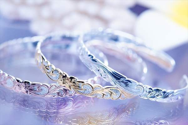 ハワイアンジュエリー バングル プルメリア フラワー 花 カレイキニ 波 カットアウト ピンクゴールド ハワイアンジュエリー バングル プルメリア フラワー 花 カレイキニ 波 カットアウト ピンクゴールド