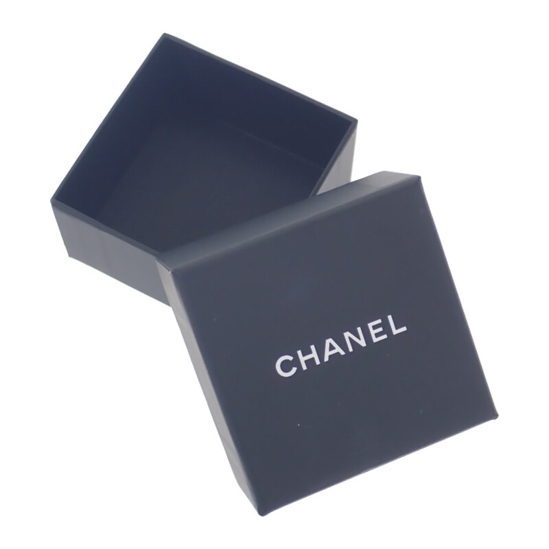 ラウンドココマーク ツートン バイカラー 17P刻印 ピアス ブラック レディース 美品 ギフト【ABランク】 ラウンドココマーク ツートン バイカラー 17P刻印 ピアス ブラック レディース 美品 ギフト【ABランク】