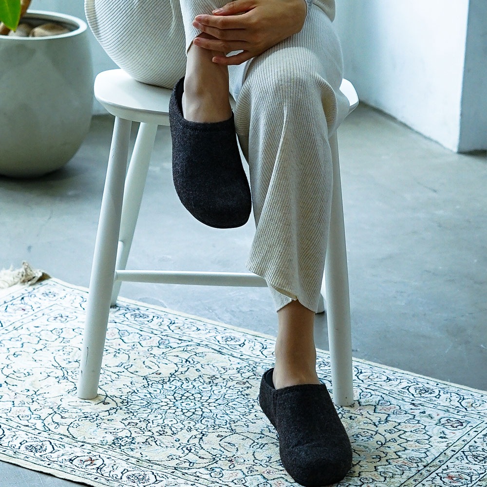 【国内正規品】 ミュール サボ スリッパ SHUV CUSHY FELT CLOG SLIPPERS GL5 クッション性 衝撃吸収 生体工学 フェルト プレゼント ブランド