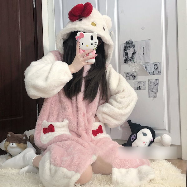 ハローキティ 着ぐるみパジャマ 大きめ キティちゃん キティ パジャマ 着ぐるみ - メルカリ
