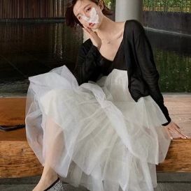 ドレス キャミソール ふわふわ メッシュ ワンピース レース ロング丈 袖なし Vネック セミフレア スリム 細身 ストレート スマート シフォン 薄手 かわいい きれいめ シンプル 大人 上品 ドレス キャミソール ふわふわ メッシュ ワンピース レース ロング丈 袖なし Vネック セミフレア スリム 細身 ストレート スマート シフォン 薄手 かわいい きれいめ シンプル 大人 上品