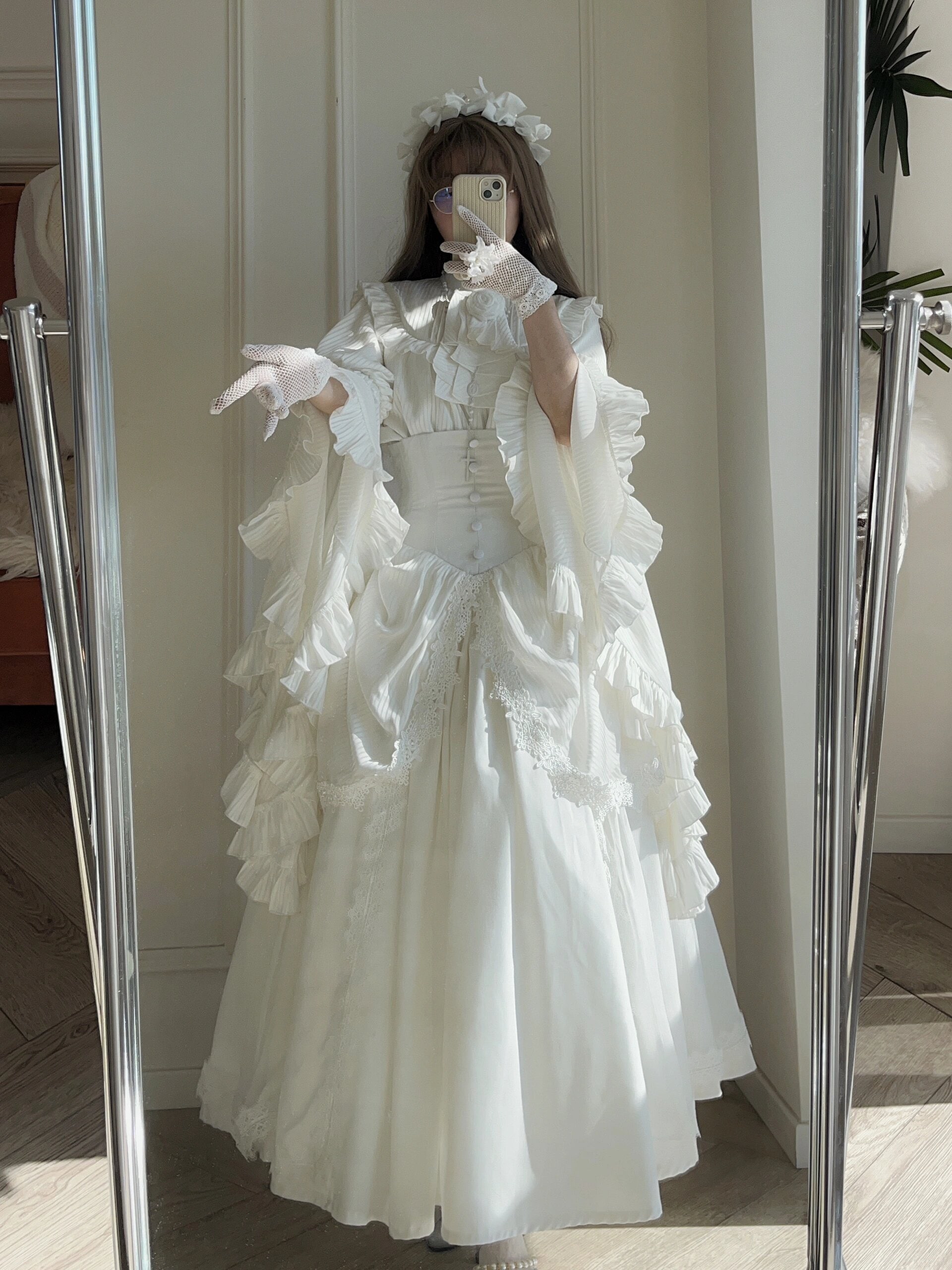 コスプレドレスロリータスカートワンピースゴスロリ純白シャツフィッシュボーンスカート袖スーツロリータ