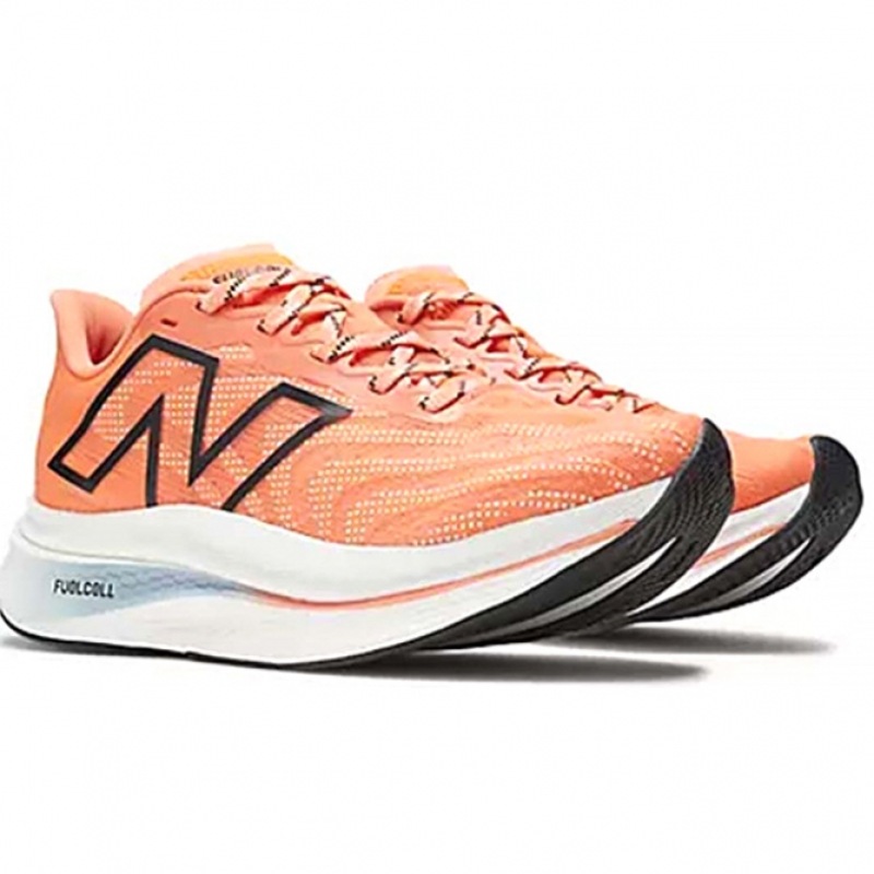 (ニューバランスシューズ) ニューバランススニーカー WRCXLY3