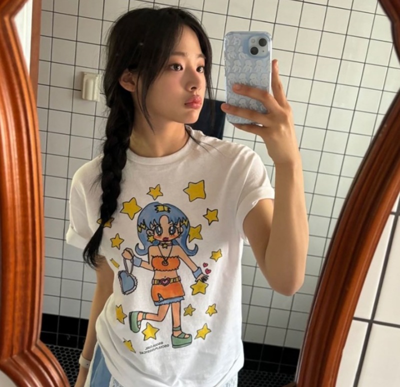 [NewJeansミンジ着用] SOULGIRL T-shirts No.2 - White