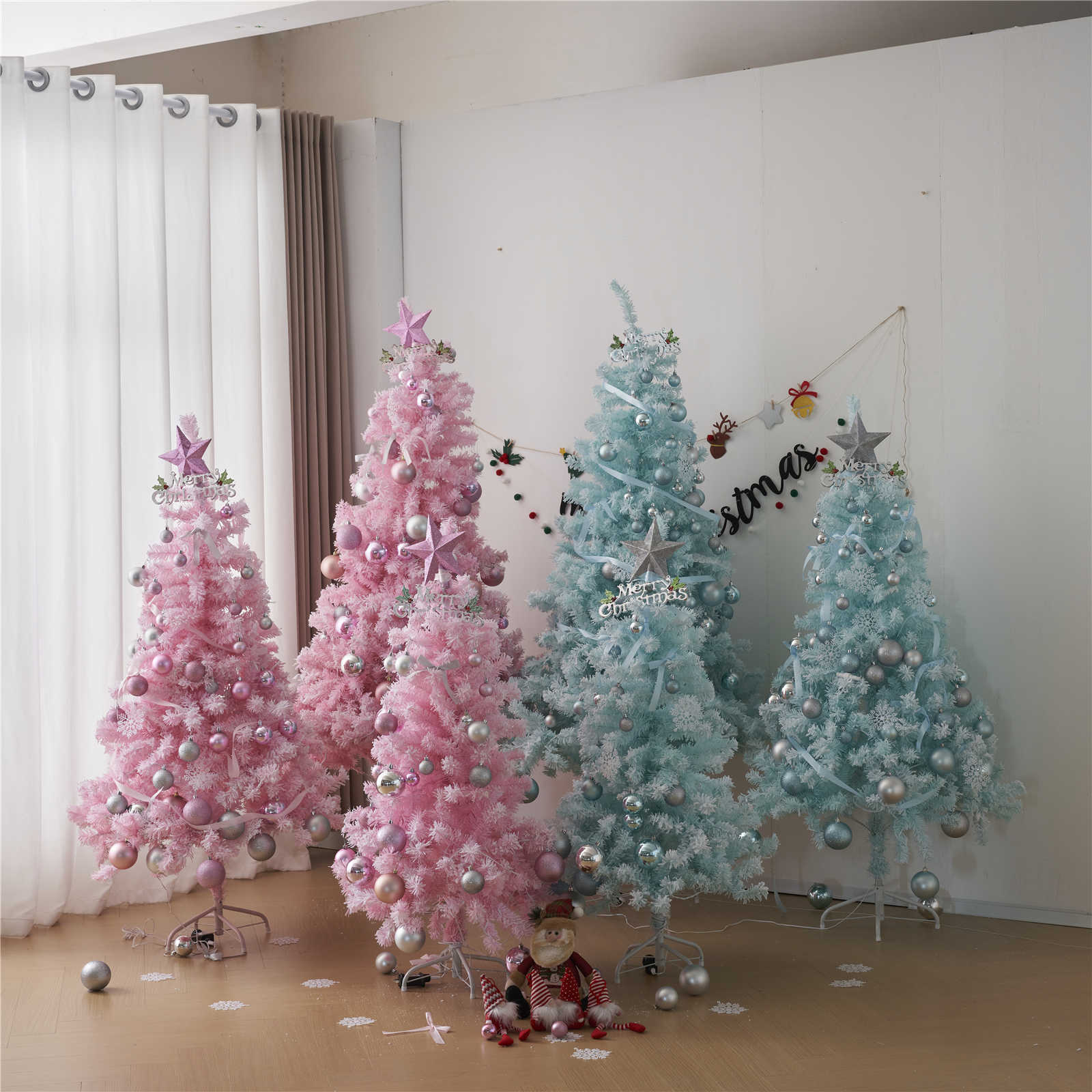 【日本国内出荷-3日で配達】クリスマスツリー 120cm 150cm プレゼント オーナメントセット LEDライト付き可愛い おしゃれ 電飾付き 豊富な枝数 組み立て簡単 明るい DJYC158B2