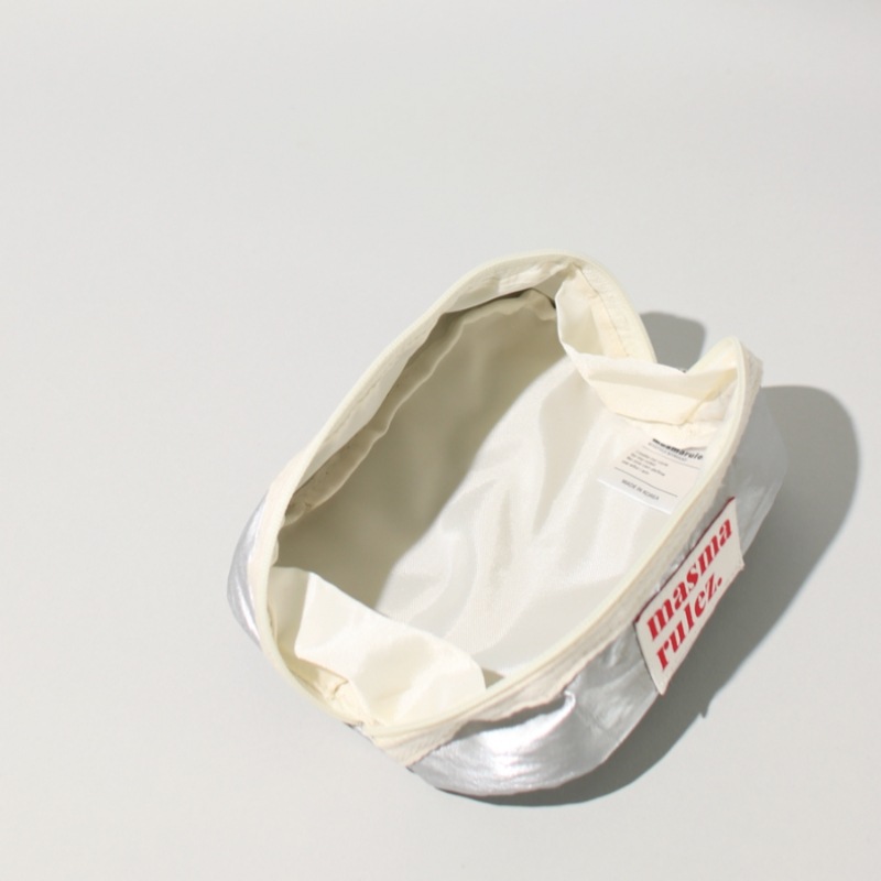 MASMARULEZ ハポームペンシル化粧ポーチ _ グリッターシルバー MASMARULEZ ハポームペンシル化粧ポーチ _ グリッターシルバー