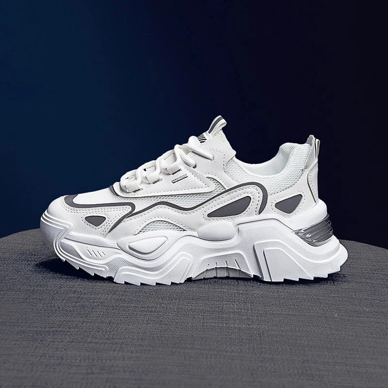 スニーカー女性秋厚底の百カジュアルトレーナー女性の靴を高める スニーカー女性秋厚底の百カジュアルトレーナー女性の靴を高める