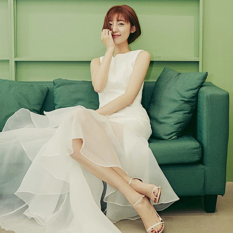 ウェディングドレス 白 ノースリーブ シンプル 無地 ワンピース 結婚式二次会 披露宴 前撮り後撮り ビーチフォト花嫁ドレス 安いブライダル 海外挙式 ウェディングドレス 白 ノースリーブ シンプル 無地 ワンピース 結婚式二次会 披露宴 前撮り後撮り ビーチフォト花嫁ドレス 安いブライダル 海外挙式