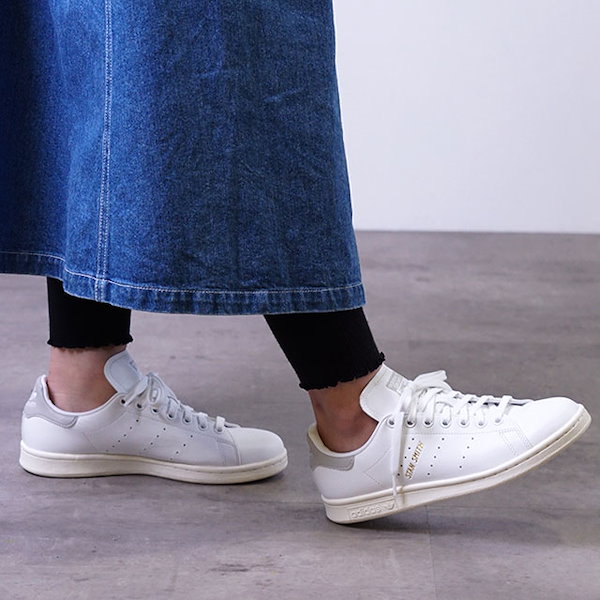 Qoo10] adidas スタンスミス グレー 灰 [GX6286